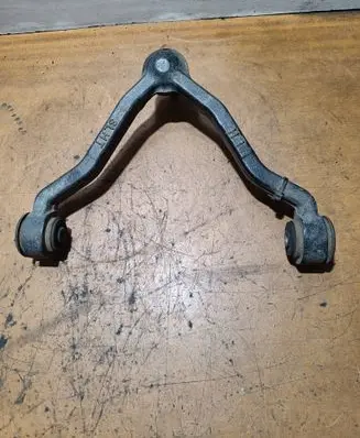 SsangYong Rexton I Front lower control arm/wishbone 