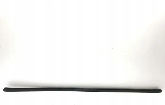 BMW 4 F32 F33 Rubber seal front coupe door 7279747
