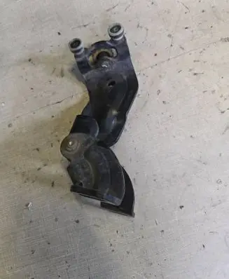 Volkswagen Sharan Sliding door upper roller guide/hinge 7N0843335F