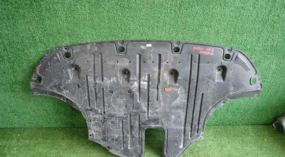 KIA Niro Engine splash shield/under tray 