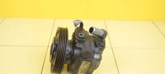 Ford S-MAX Power steering pump 6G913A696MC HUWA