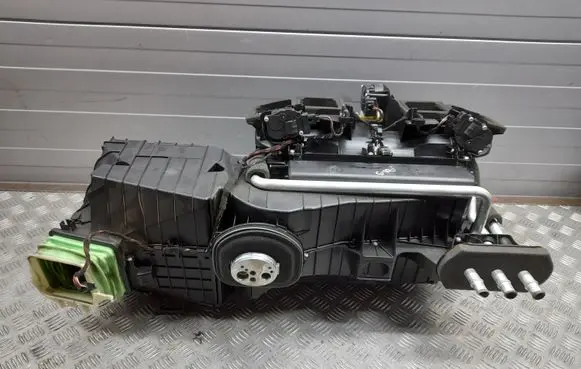 BMW 7 F01 F02 F03 F04 Interior heater climate box assembly 9197019