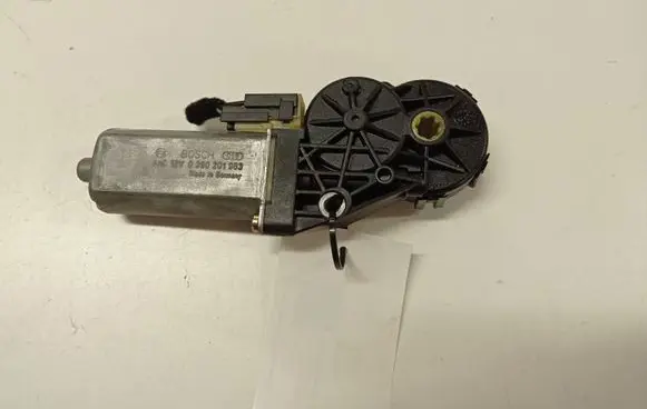 Volkswagen Phaeton Seat adjustment motor 0390201963 3D0959761K 8317528