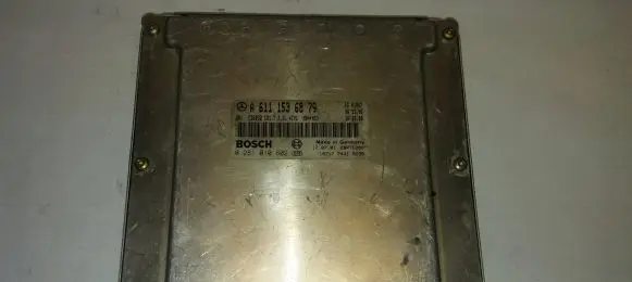 Mercedes-Benz Vito Viano W638 Engine control unit/module A6111536879 28RTE000 0281010602