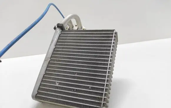 Mercedes-Benz Sprinter W901 W902 W903 W904 Heater blower radiator 662868