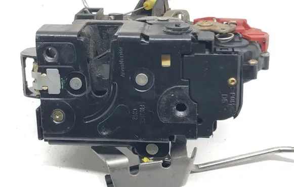 Audi A4 S4 B6 8E 8H Rear door lock 8E0839016C
