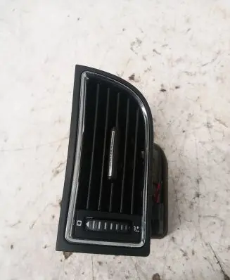 Skoda Superb B6 (3T) Dashboard side air vent grill/cover trim 3T0819701 1461148