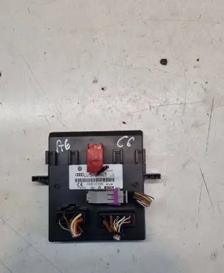 Audi A6 S6 C6 4F Comfort/convenience module 4F0910279D F005V00562