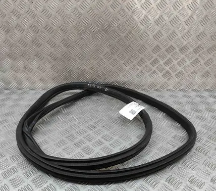 BMW iX1 Rubber seal rear door 5A2E816