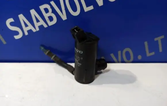 Volvo S60 Windscreen/windshield washer pump 9169611