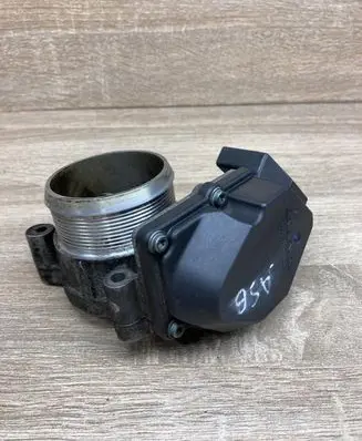 Volkswagen PASSAT B6 Throttle valve 059145950B A2C53112154