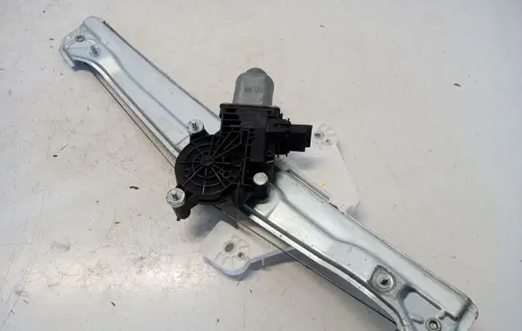 Hyundai Tucson IV NX4 Front door window regulator with motor 82460N7010