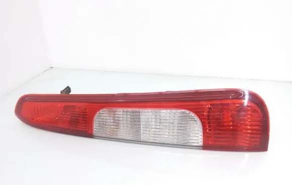 Ford Focus C-MAX Rear/tail lights 3M5113A602AA 3M5113N411AA