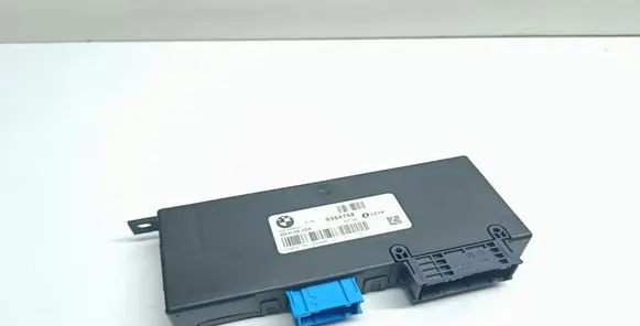BMW X3 F25 Gateway control module 9354758 61359354758