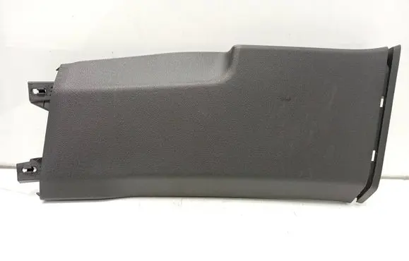 (B) pillar trim (bottom)