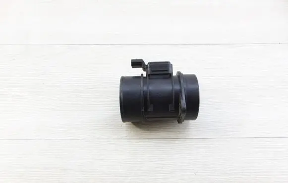 Nissan Note (E12) Mass air flow meter 5WK97021 8200682558 022042405