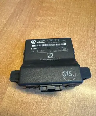 Volkswagen Golf V Other control units/modules 1K0907530H 1K0907951