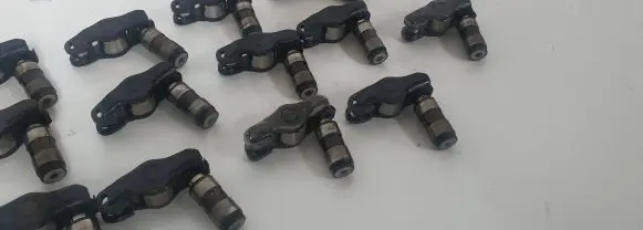 Peugeot 206 Engine head 