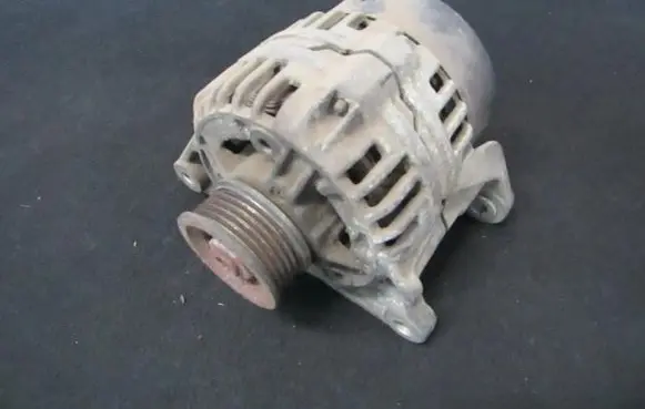 Audi A4 S4 B5 8D Generator/alternator 058903016 0123310022