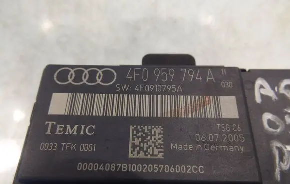 Audi A6 S6 C6 4F Door control unit/module 4F0959794A