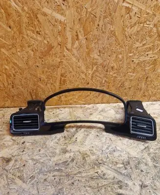 Volkswagen Touareg II Dashboard trim 7P1857189B 313212