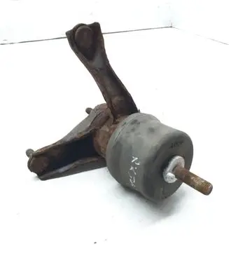 Lexus RX 330 - 350 - 400H Engine mount bracket