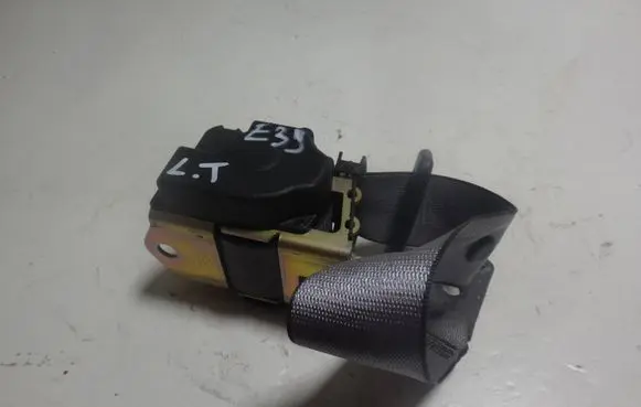 BMW 5 E39 Rear seatbelt