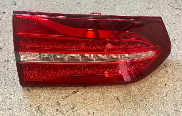 Mercedes-Benz E W213 Tailgate rear/tail lights