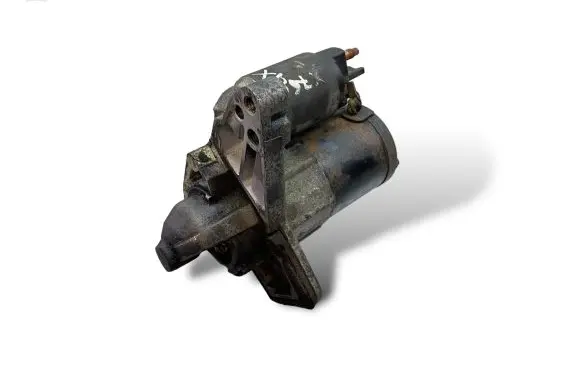 Nissan Qashqai Starter motor 233006867R