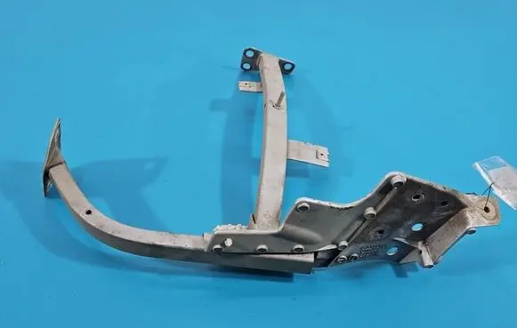 Audi A8 S8 D4 4H Other engine bay part 4H0821234 IMPRK1577100