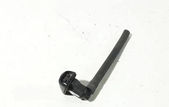 Windshield washer spray nozzle