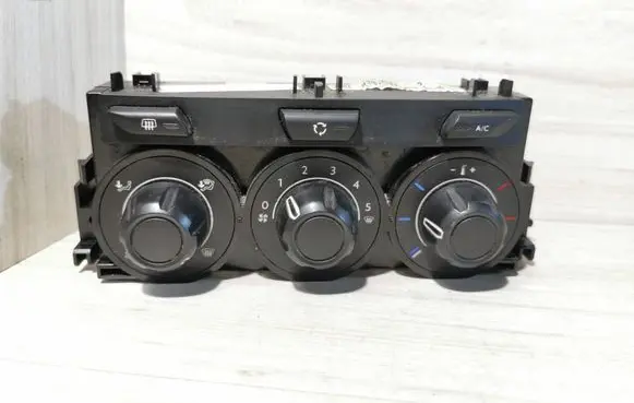 Citroen C3 Climate control unit 400018004 N5672005E