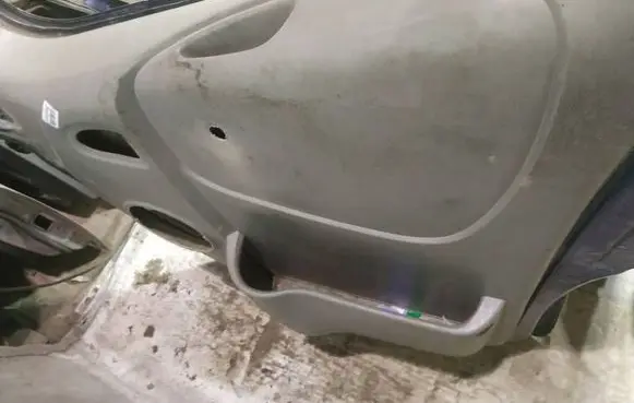 Opel Vivaro Front door card panel trim