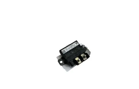 Mercedes-Benz GLC X253 C253 Charging relay A0009822023