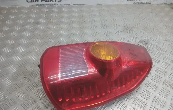 Mitsubishi Space Star Rear/tail lights