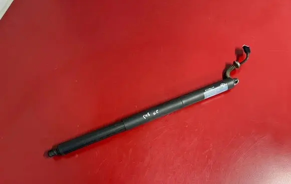 BMW X1 F48 F49 Tailgate/trunk strut/damper 2696593