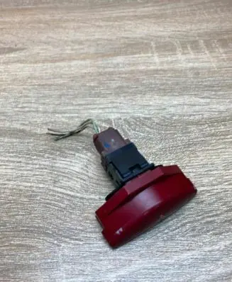 Citroen C5 Hazard light switch 96326950KR WithPlug
