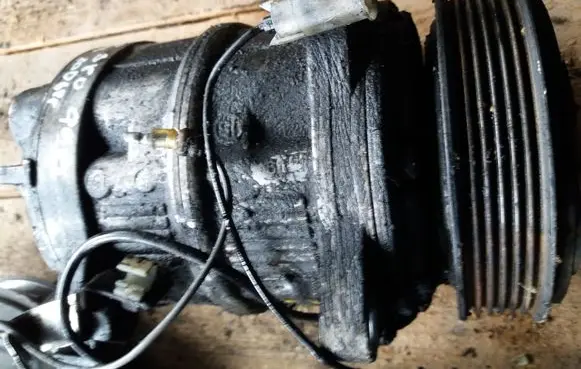 Volvo S80 Air conditioning (A/C) compressor (pump)