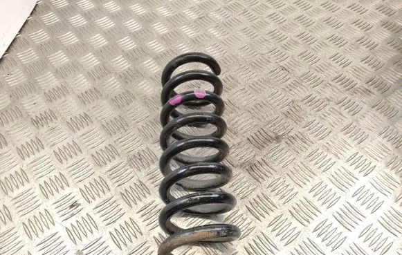 Mercedes-Benz C W204 Rear coil spring
