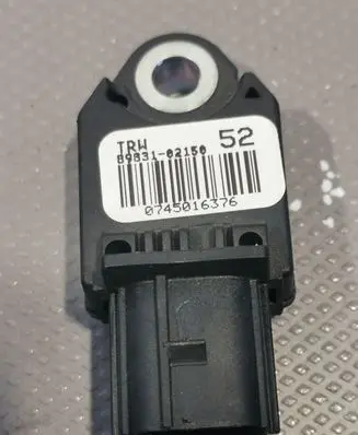Toyota Auris E180 Airbag deployment crash/impact sensor
