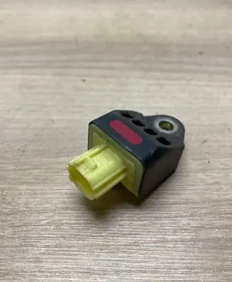 Toyota Yaris Airbag deployment crash/impact sensor 8917352150
