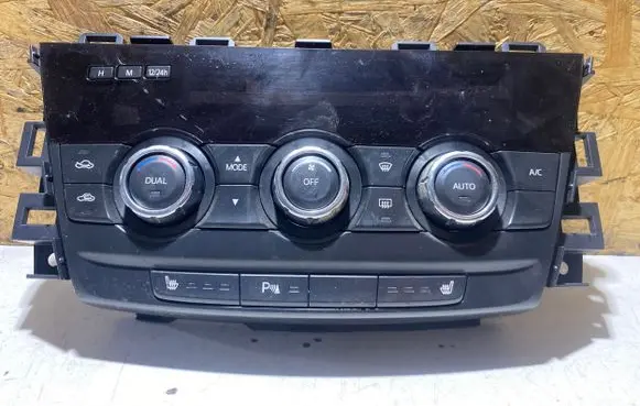 Mazda 6 Climate control unit GJJ461190G 0623A VPPALH18C612AGH