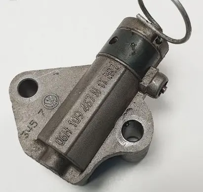 Volkswagen Touran III Timing belt tensioner 06H109467N