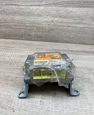 Toyota Yaris Airbag control unit/module 8917052040 2310001830