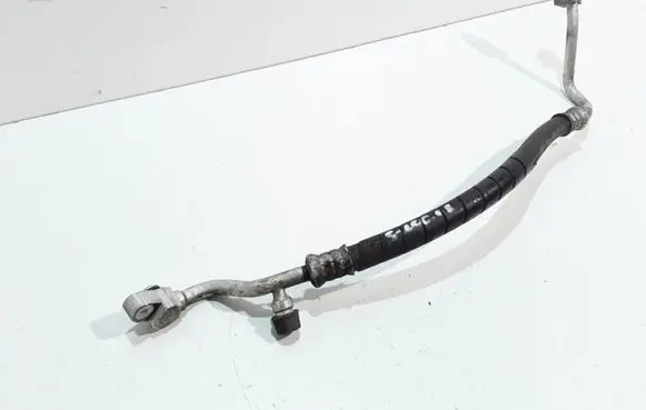 Subaru Legacy Air conditioning (A/C) pipe/hose