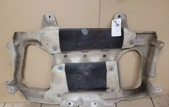 Land Rover Range Rover Sport L494 Other under body part 