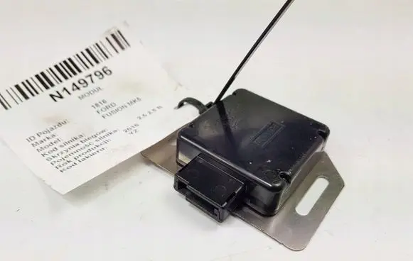 Ford Fusion II GPS navigation control unit/module DG9T19H464CE