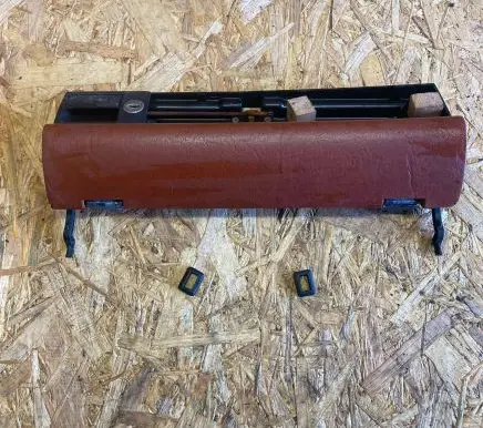 Mercedes-Benz S W126 Glove box lid/cover 