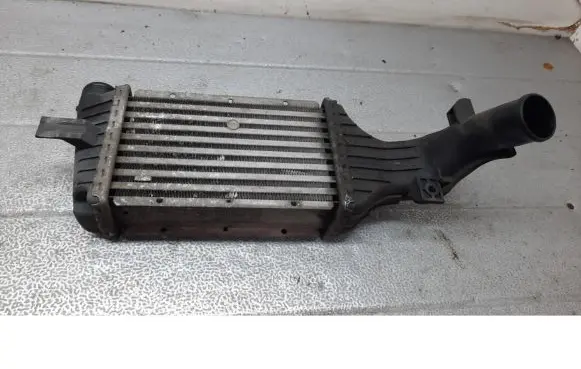 Opel Zafira A Intercooler radiator