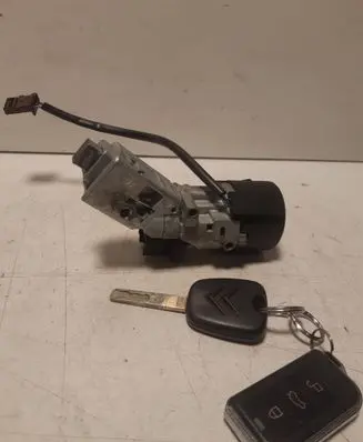Citroen C4 I Ignition lock N0502073